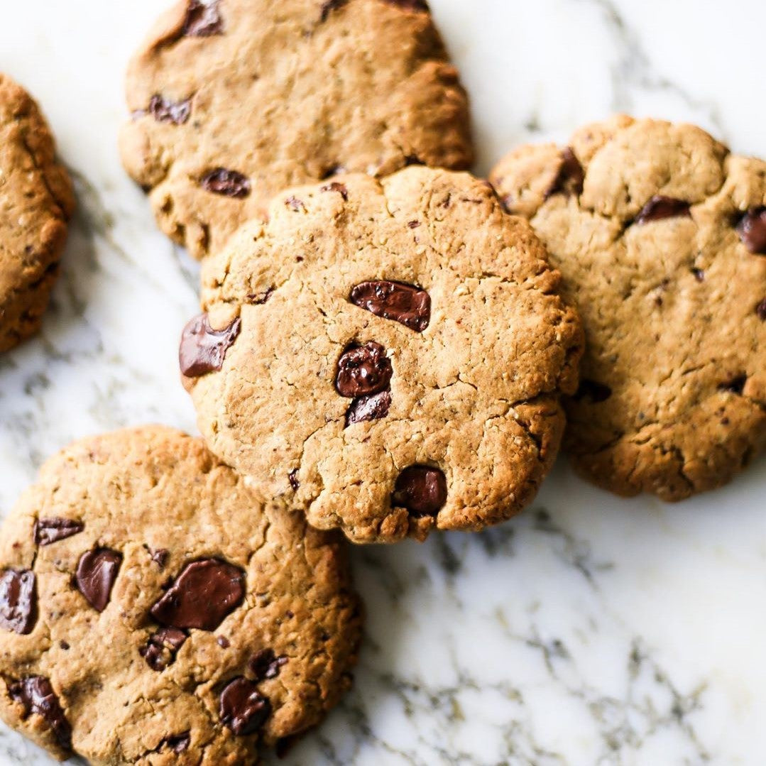 Vegan Choc Chip Peanut Butter Cookies